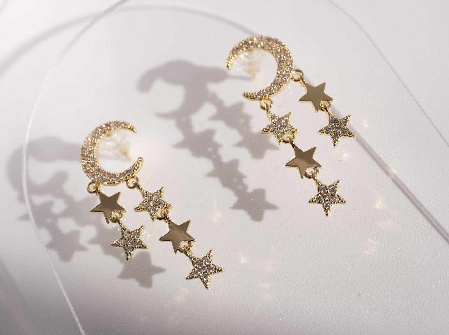 Moon Star Dangle Earring, Detail