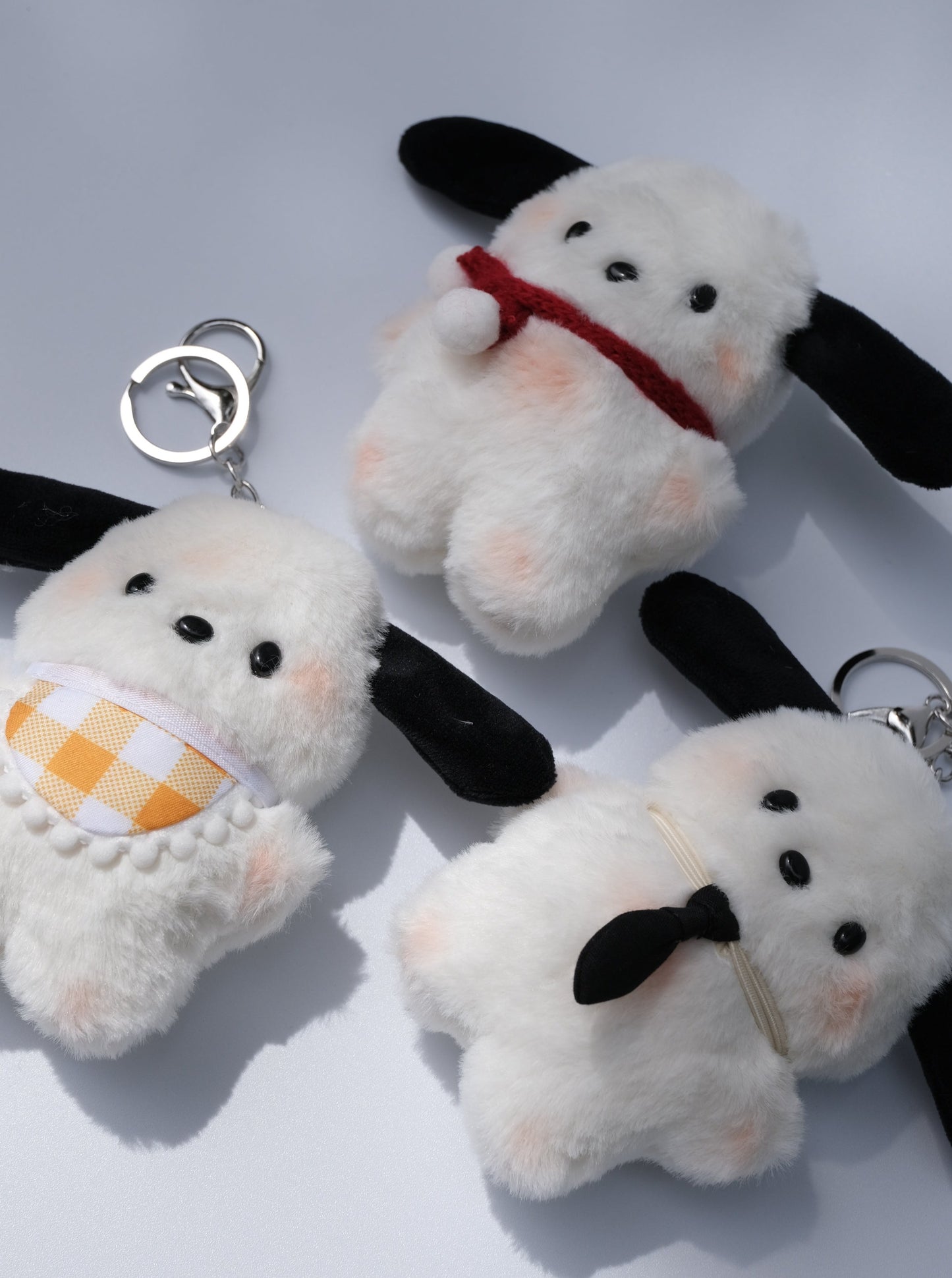 Doggy Plush Keychain, Detail