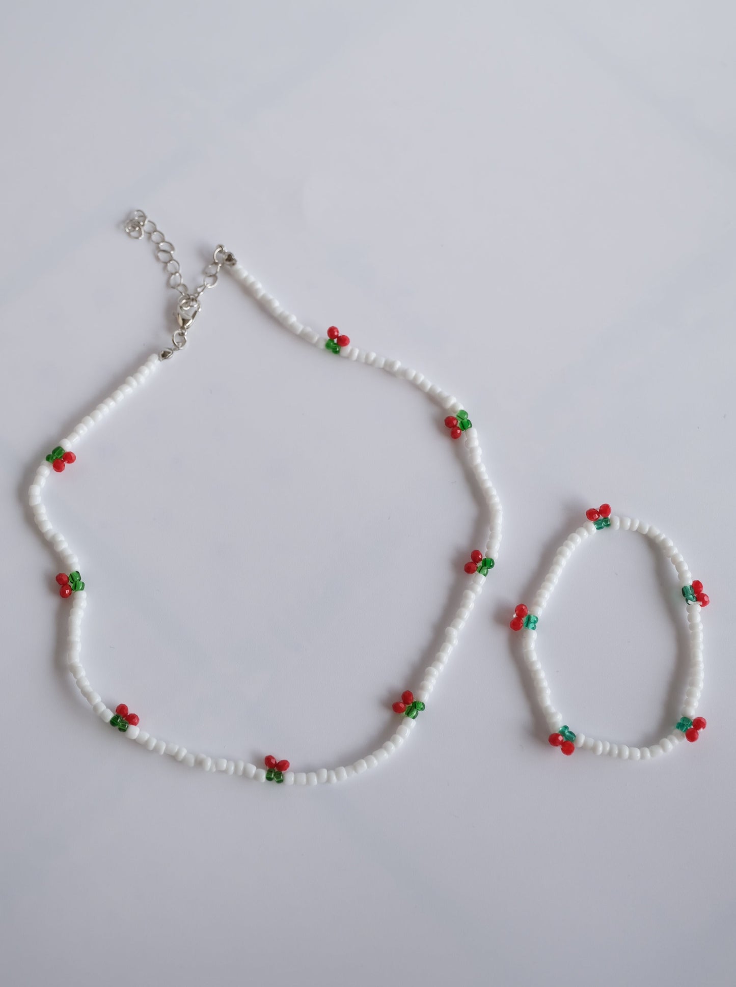 White Cherry Beaded Necklace and Bracelet Set, Detail