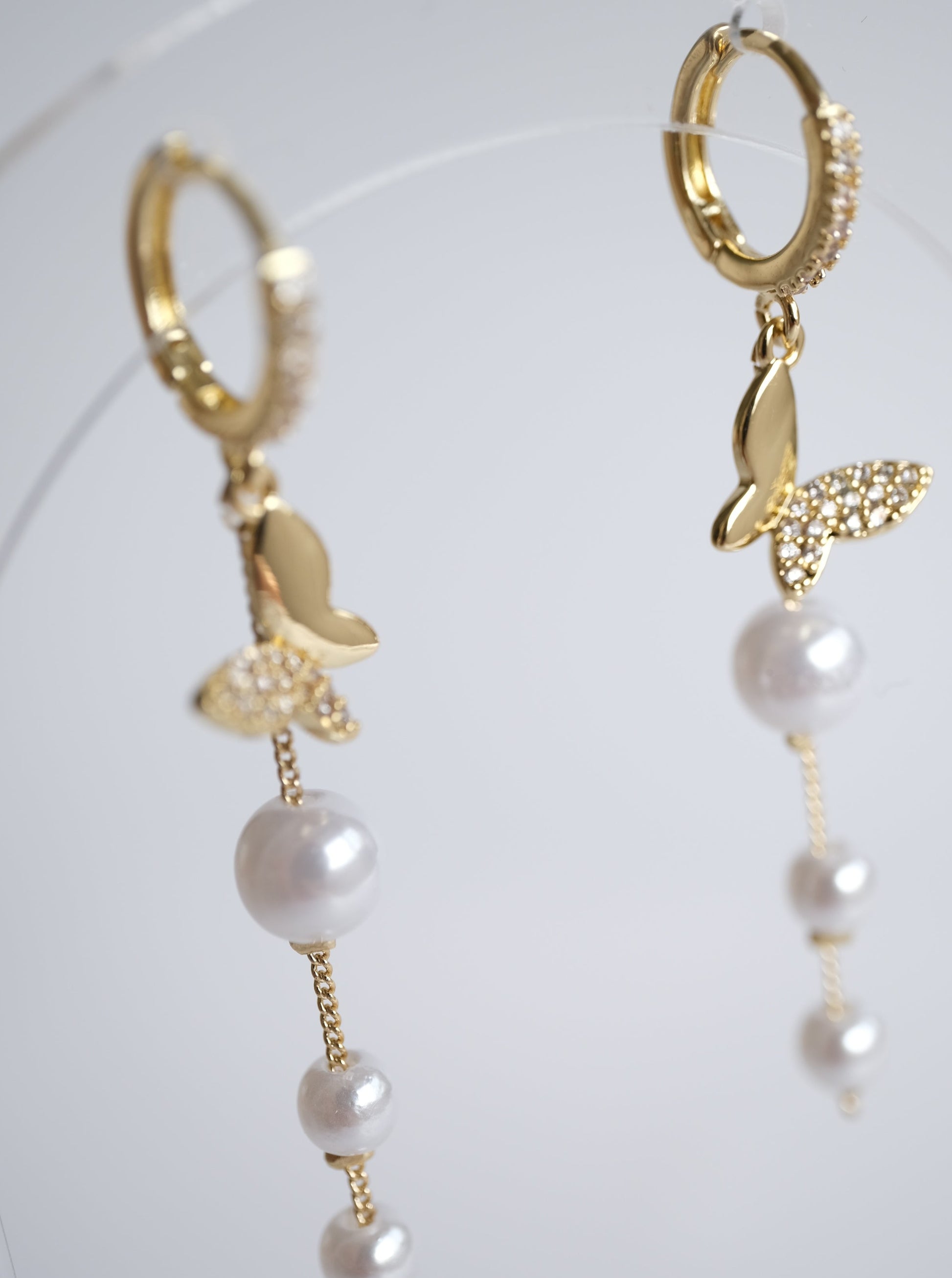 Butterfly Pearl Dangle Earrings, Detail