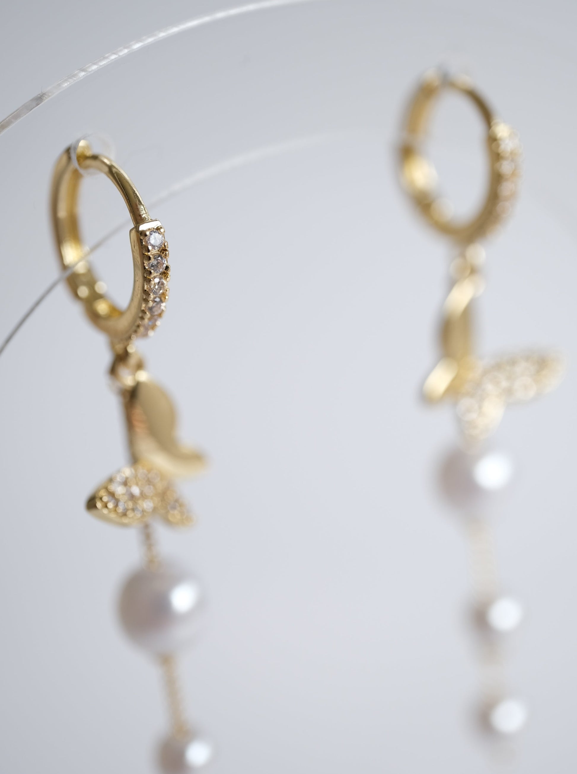 Butterfly Pearl Dangle Earrings, Detail