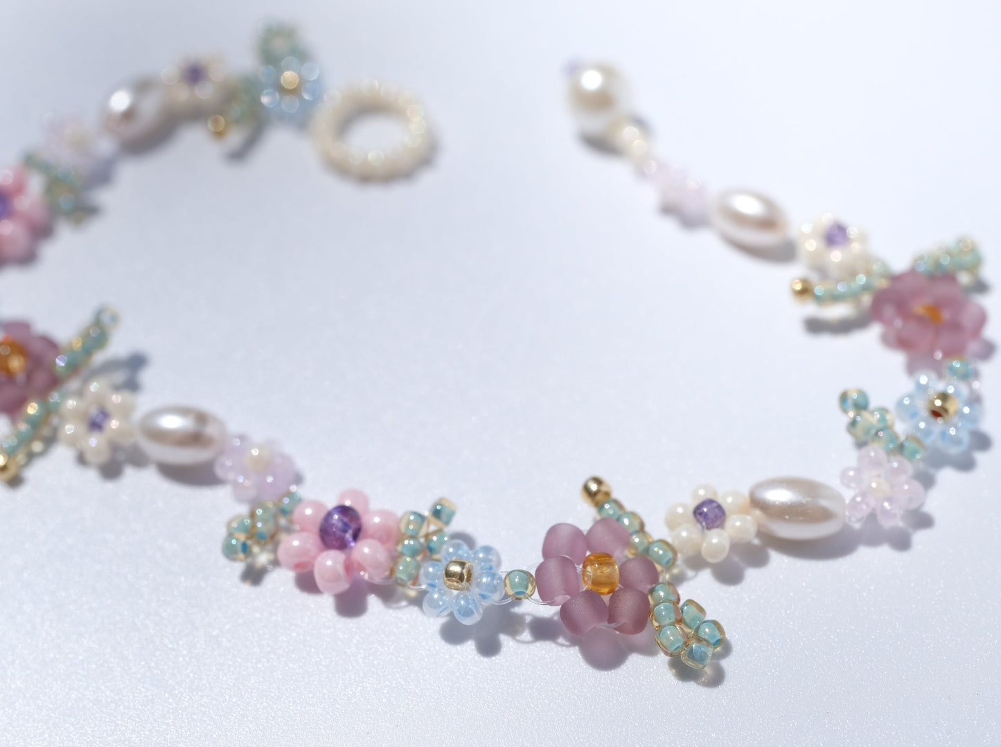 Day Dream Flower Beaded Bracelet, Detail